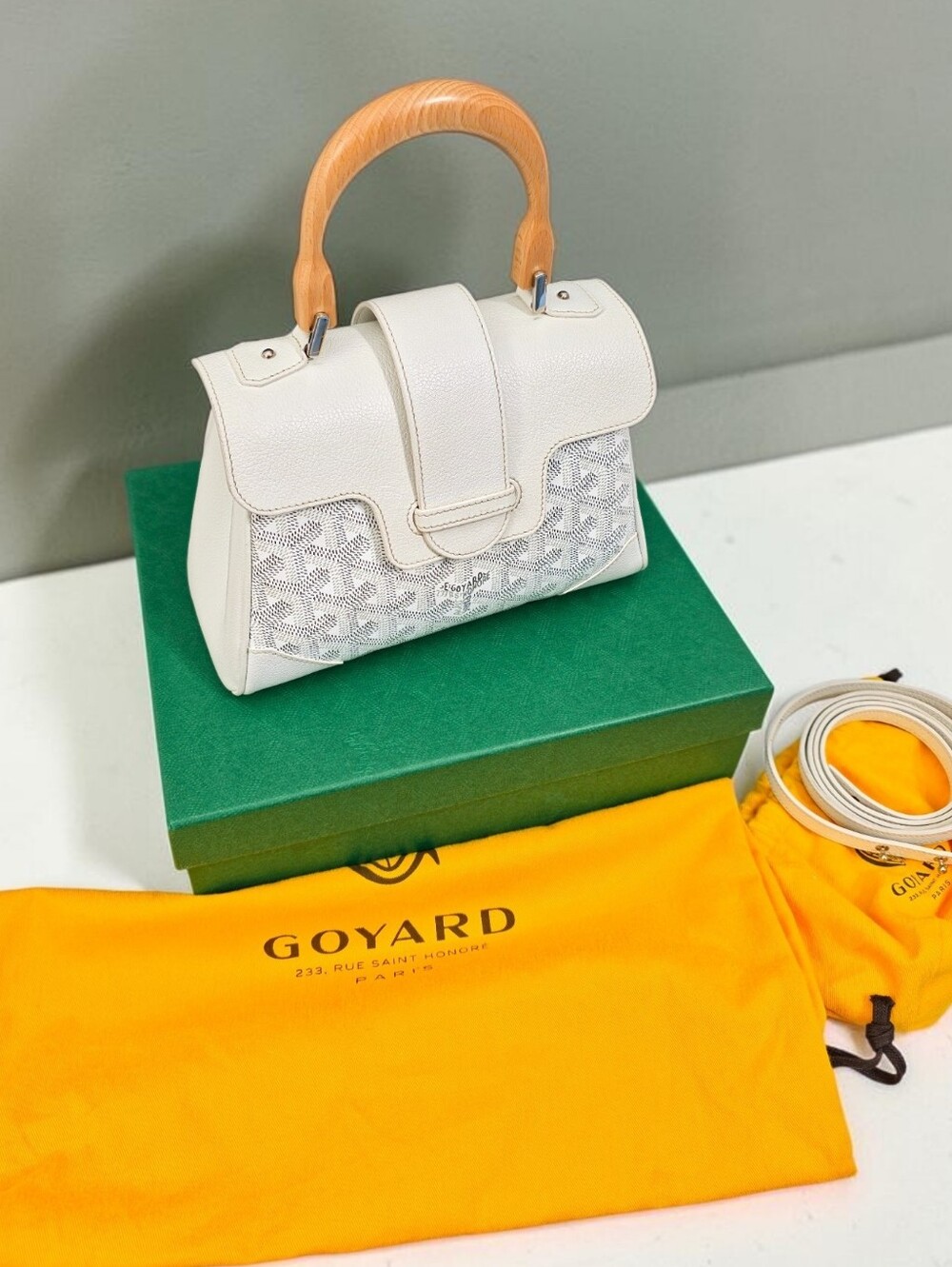 Goyard Saigon Mini Souple White Top Handle Crossbody Bag Full Set - Picture 6 of 16